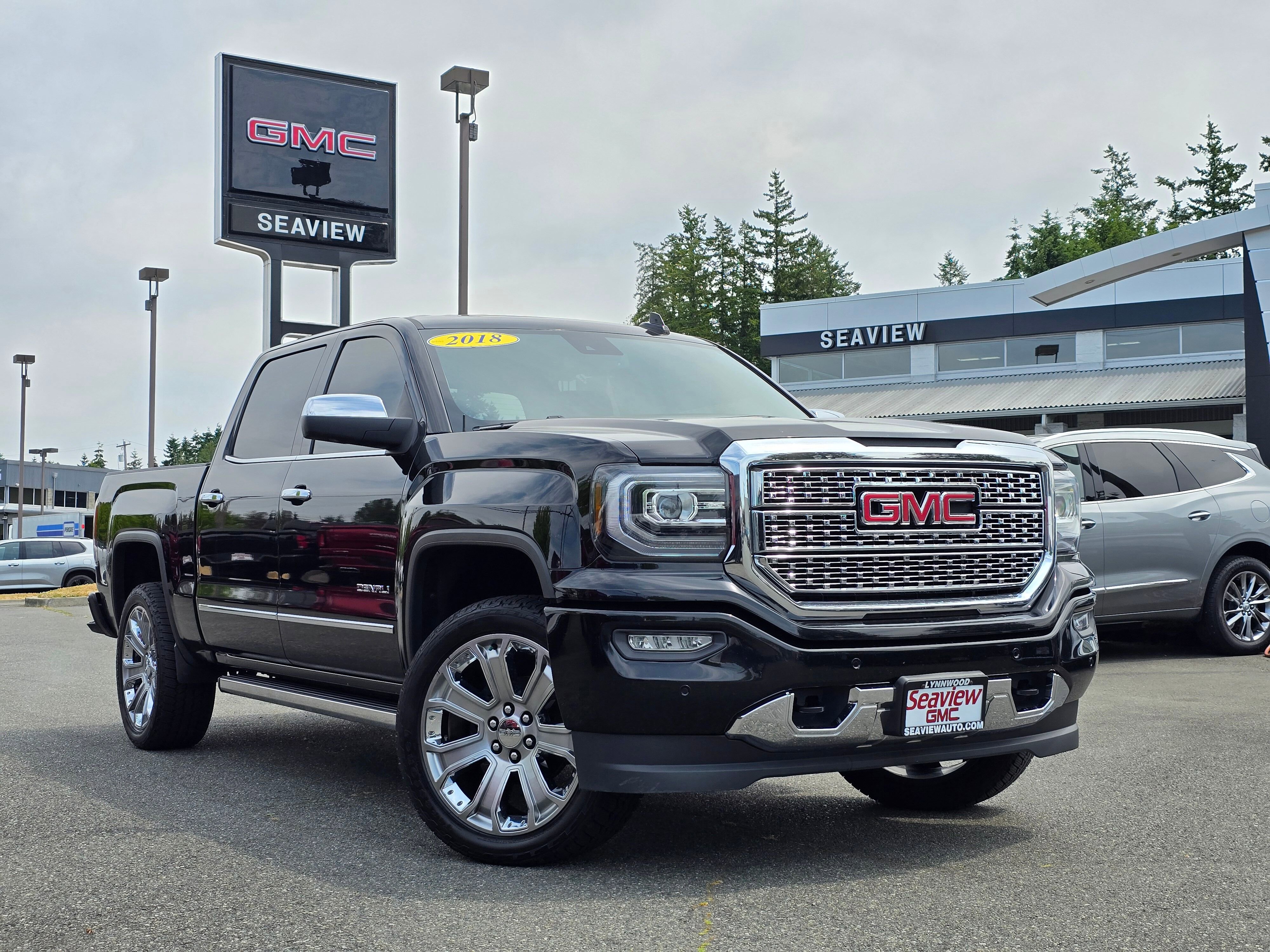 Used 2018 Onyx Black GMC Denali image 1