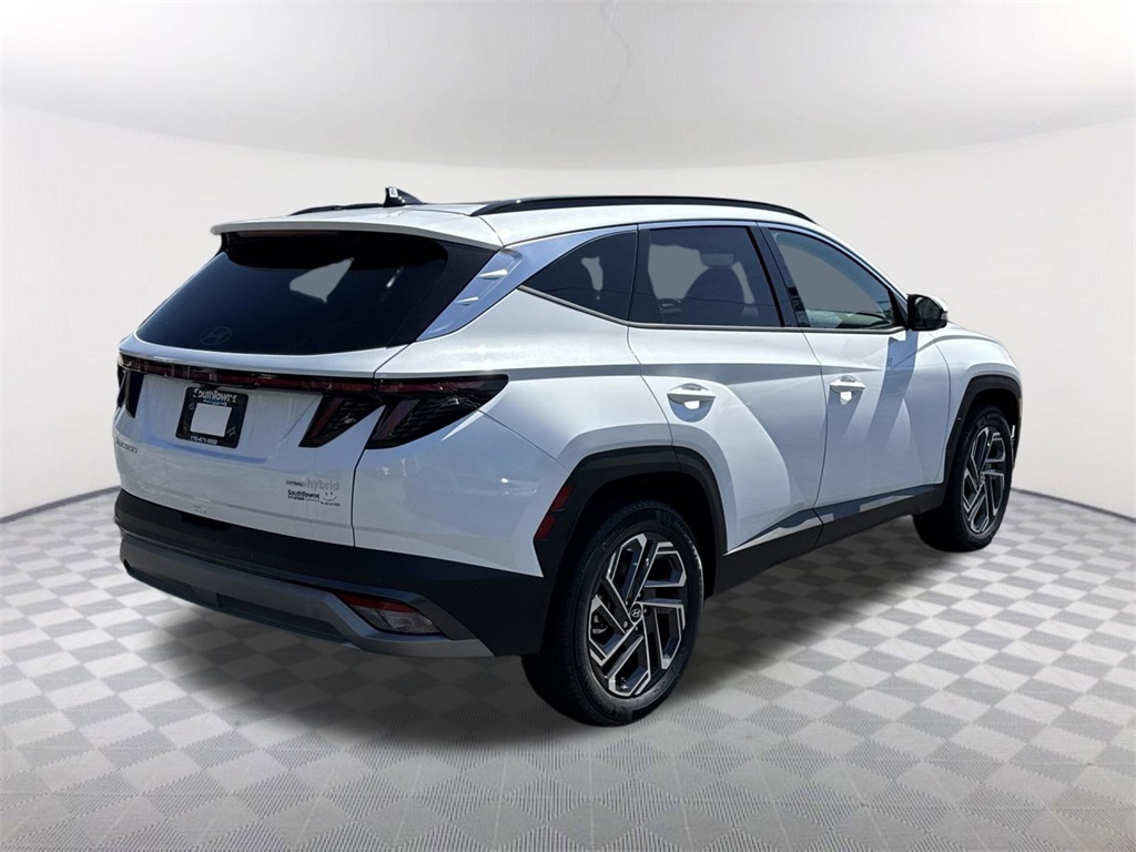 2025 Hyundai Tucson Hybrid Limited photo 2