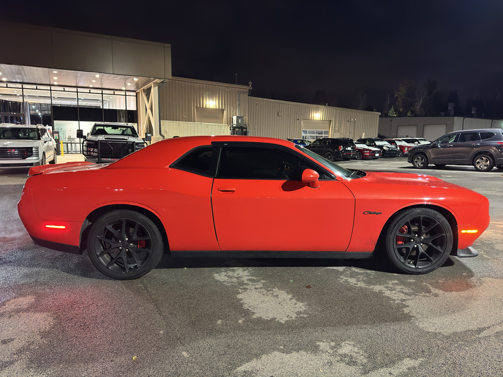 2020 Dodge Challenger GT photo 4