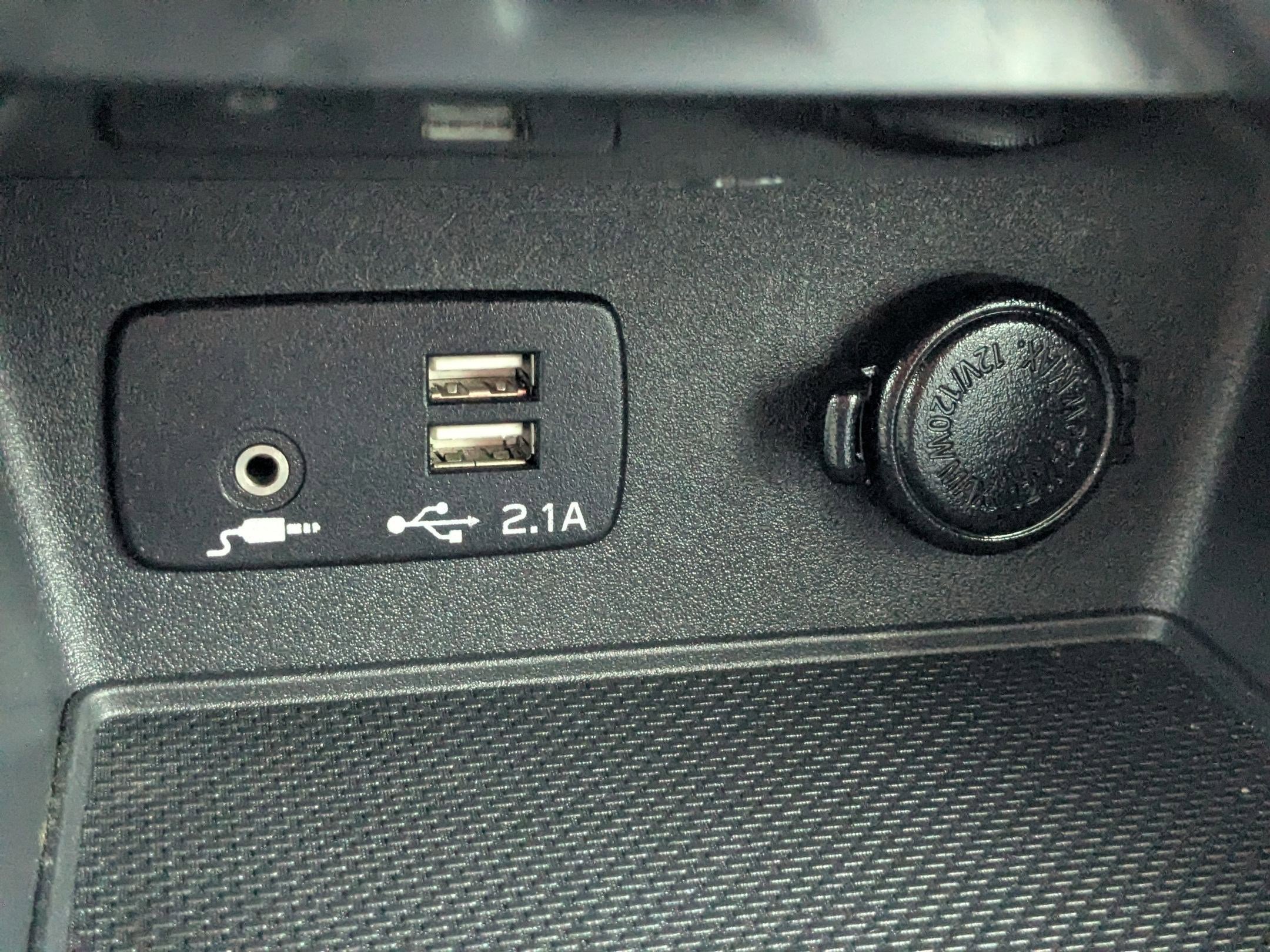 2021 Subaru Forester Premium photo 19