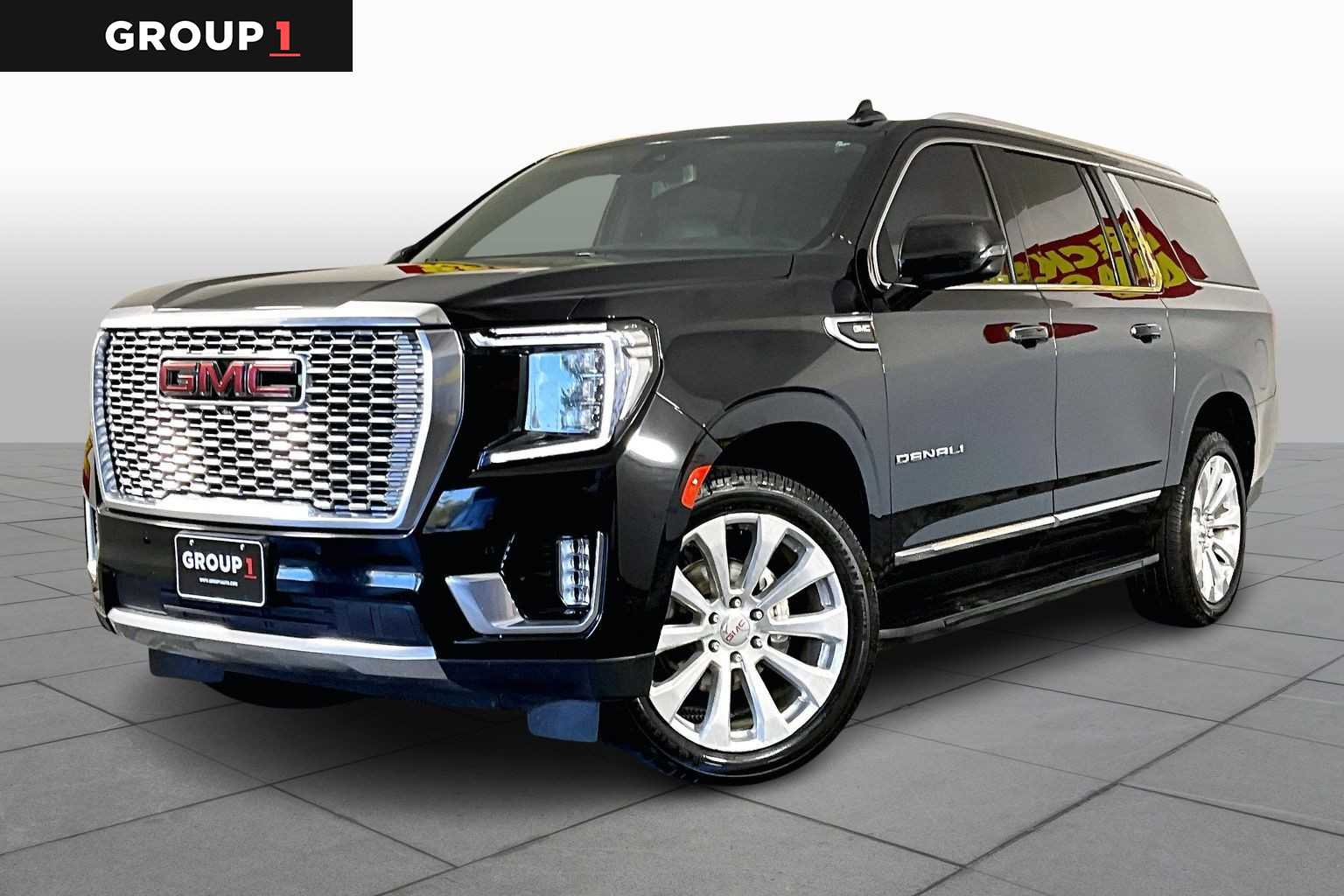 2021 GMC Yukon XL Denali's photo
