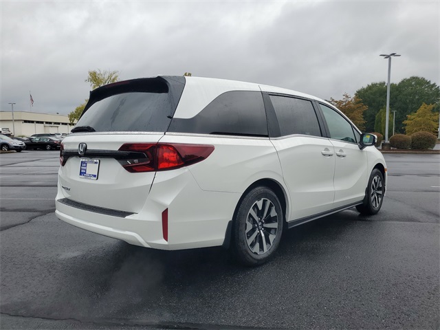 2026 Honda Odyssey EX-L photo 4