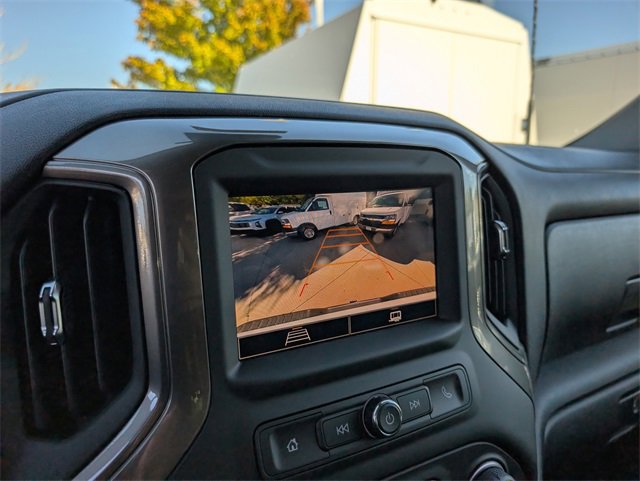 2025 Chevrolet Silverado 2500HD Custom photo 12