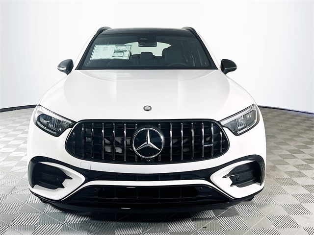 2025 Mercedes Benz GLC 43 AMG photo 2