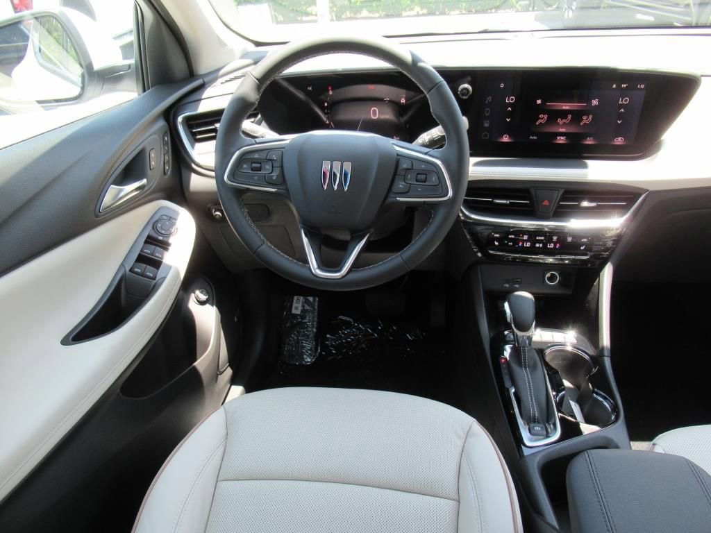 2026 Buick Encore GX Avenir photo 12