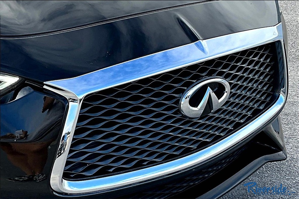 2017 Infiniti Q60 3.0t Premium photo 29
