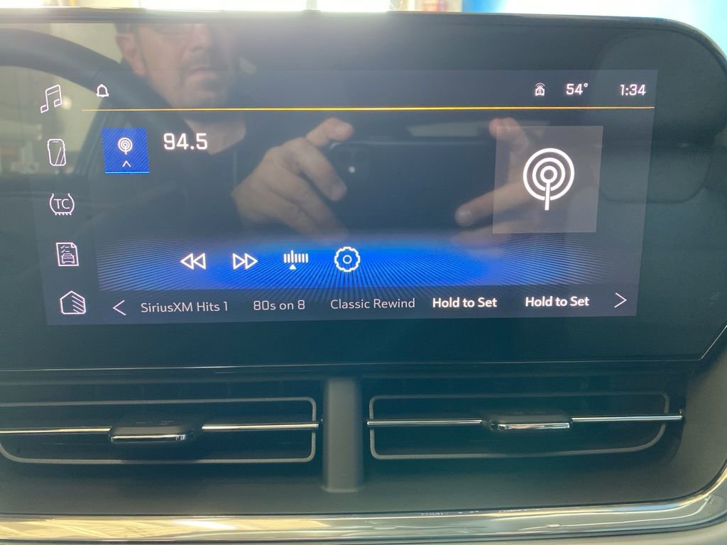 2026 Chevrolet Trax LT photo 2