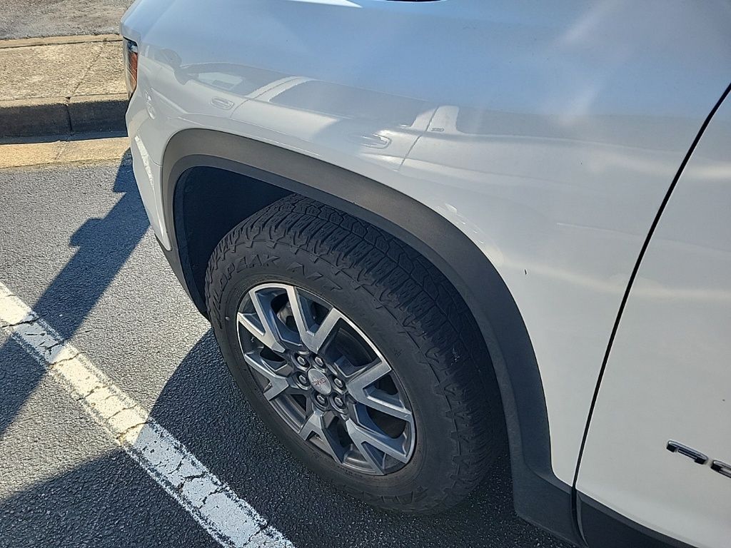 2023 Gmc Acadia SLT photo 22