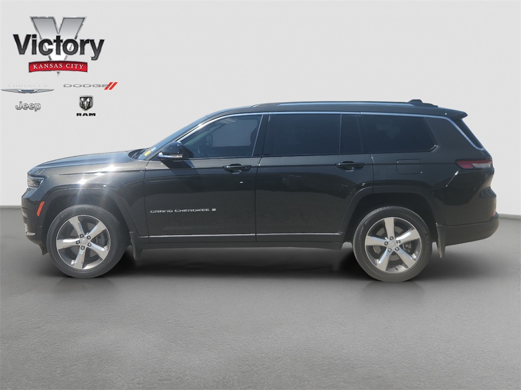 Used 2022 Jeep Grand Cherokee L Limited with VIN 1C4RJKBG1N8525622 for sale in Kansas City