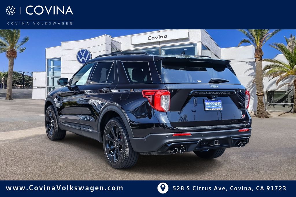 2022 Ford Explorer ST photo 3