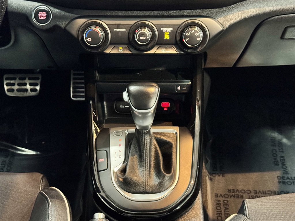 2020 Kia Forte GT-Line photo 30