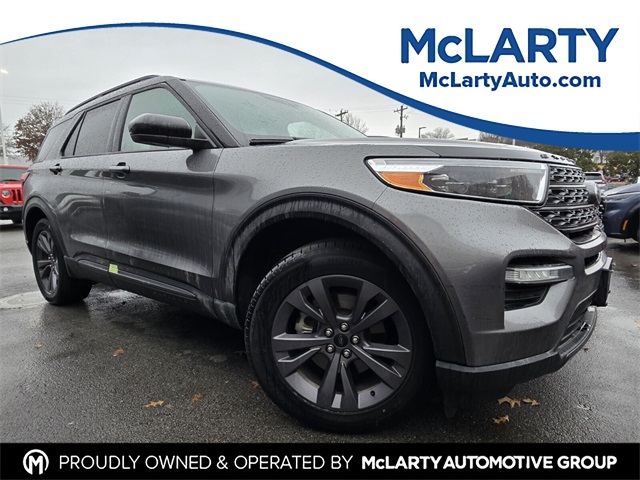 2022 Ford Explorer XLT's photo