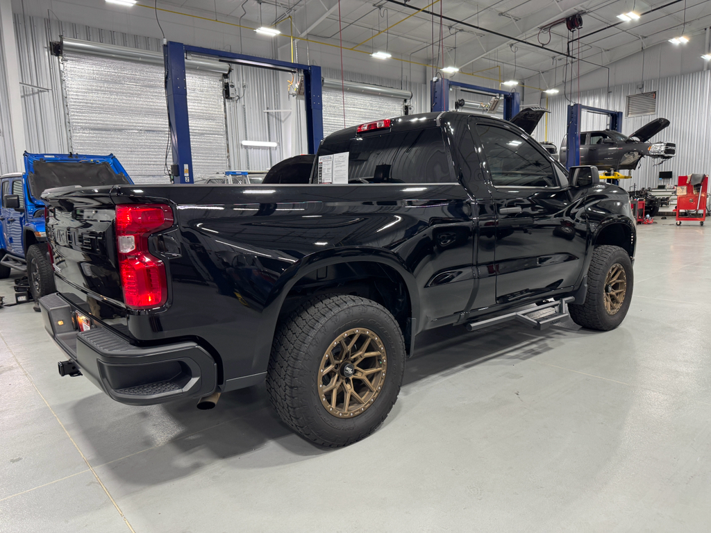 2024 Chevrolet Silverado 1500 Work Truck photo 3