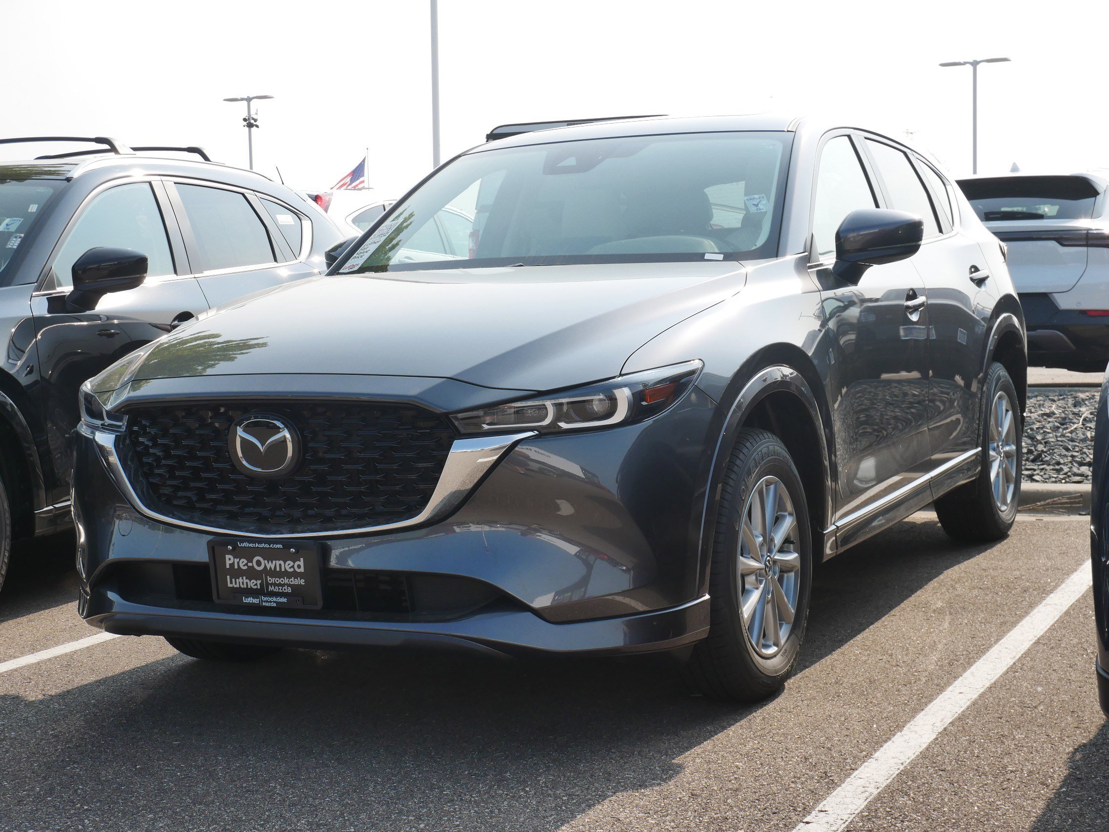 2025 Mazda CX-5 2.5 S Preferred photo 3
