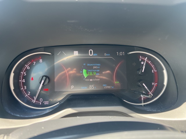 2024 Toyota RAV4 XLE photo 9