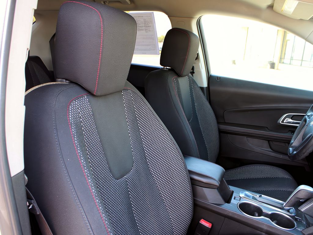 2011 Chevrolet Equinox photo 19
