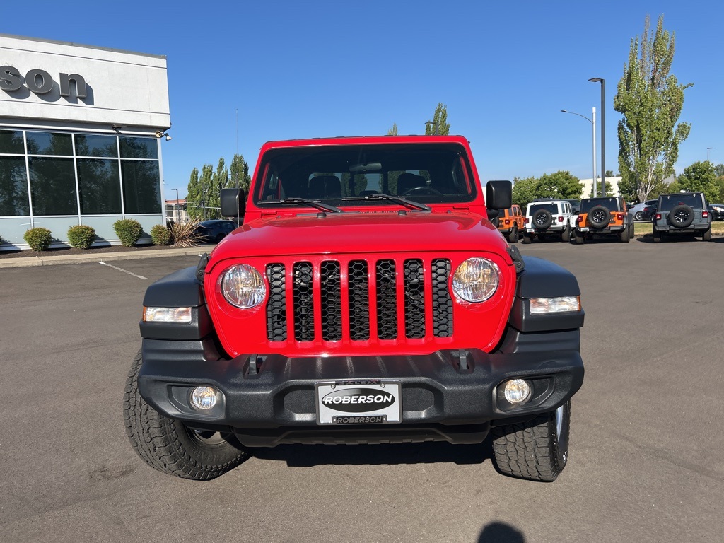 2020 Jeep Gladiator Sport photo 9