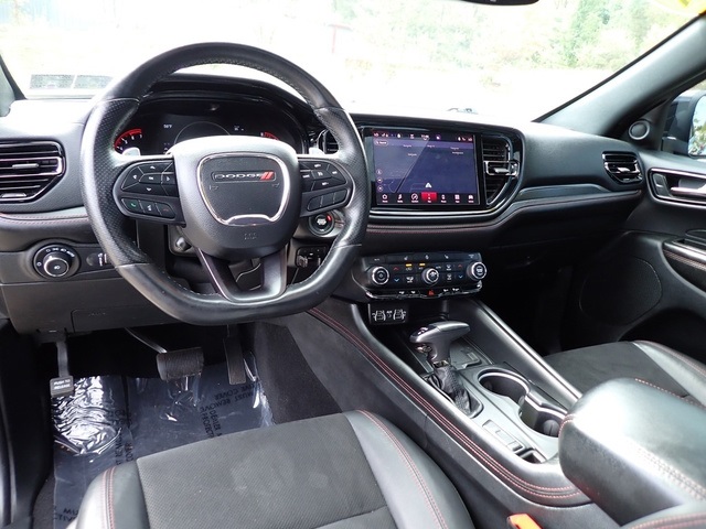 2022 Dodge Durango R/T photo 16