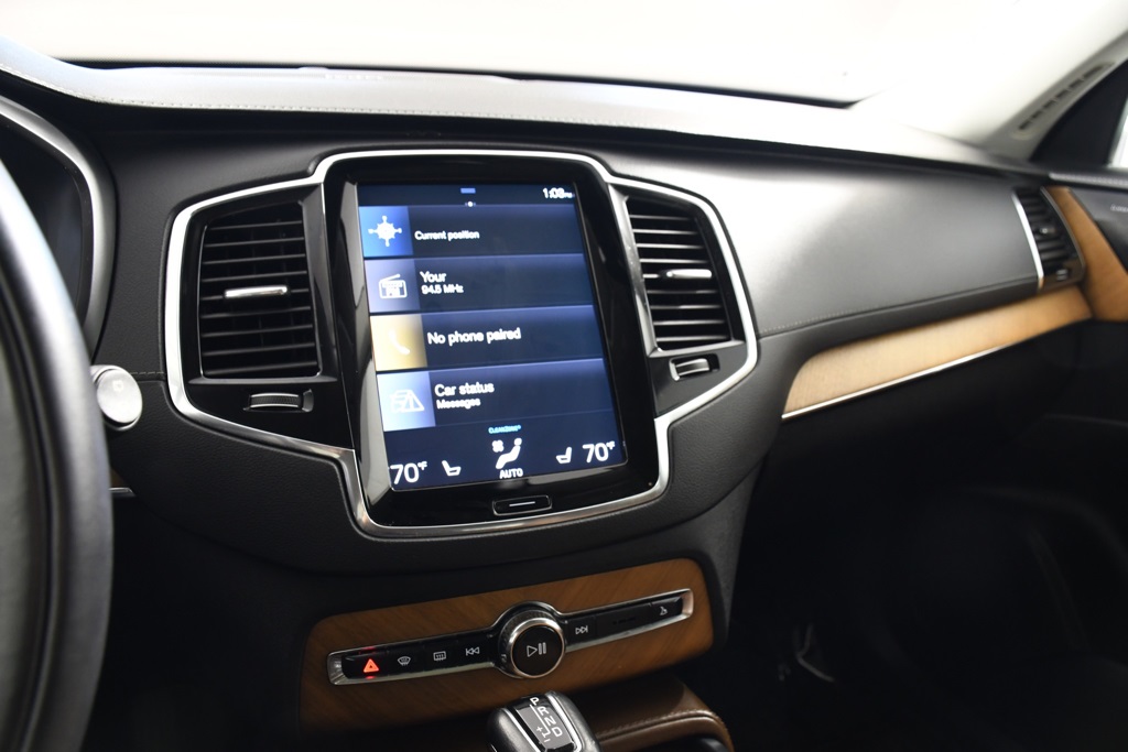 2020 Volvo XC90 T6 Inscription photo 25