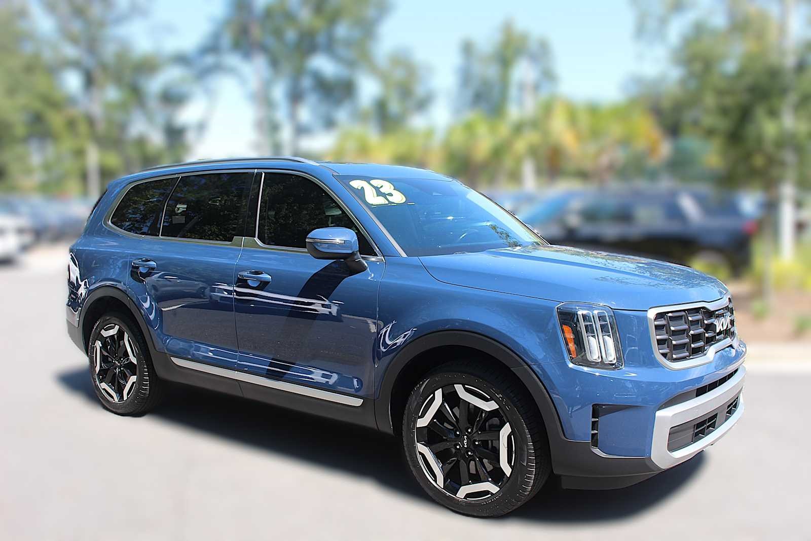 2023 Kia Telluride S photo 10