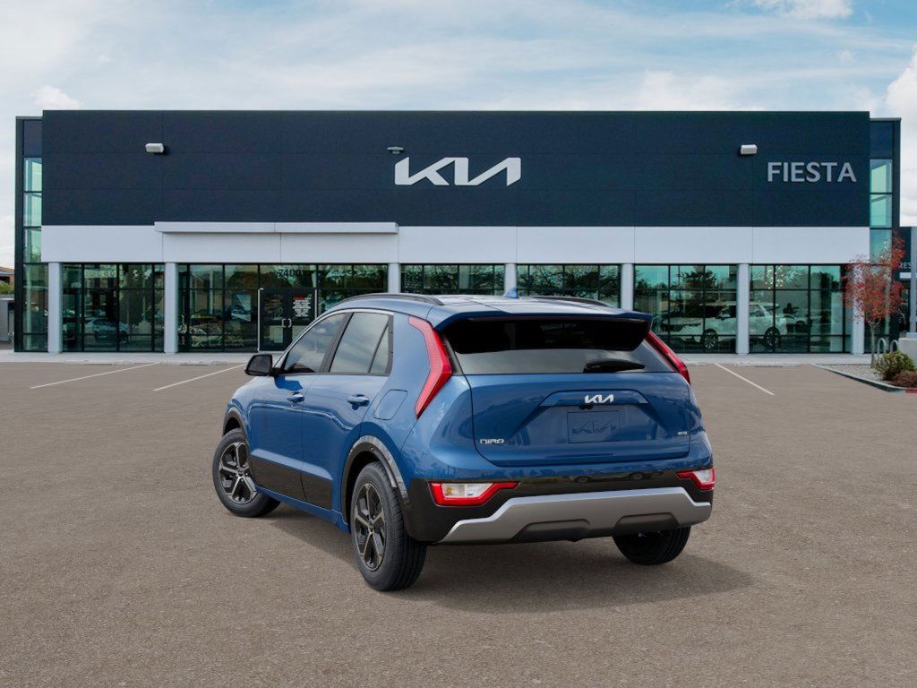 2025 Kia Niro SX photo 3