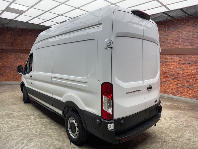 2025 Ford Transit Cargo Van photo 2