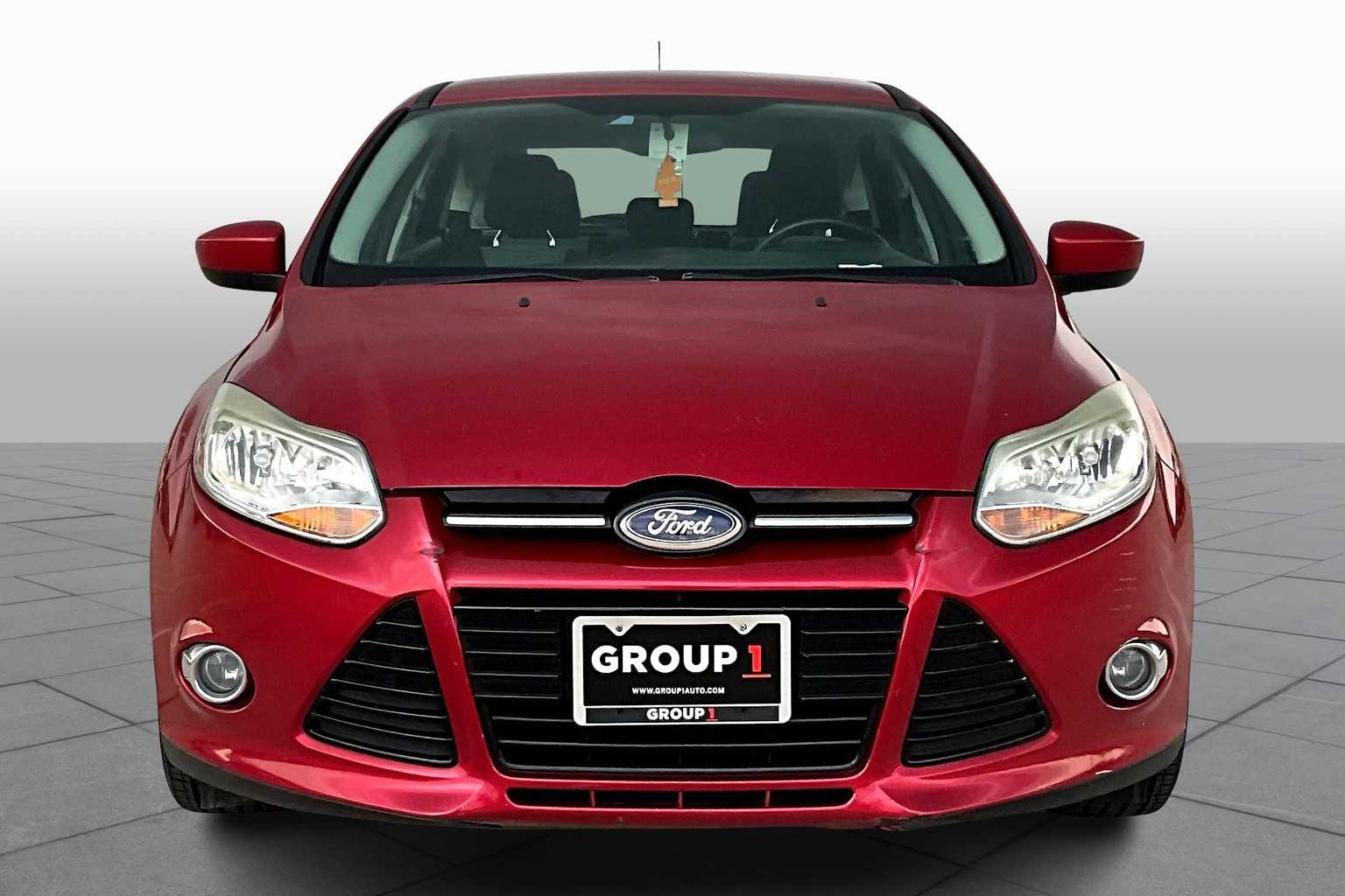 2012 Ford Focus SE photo 3