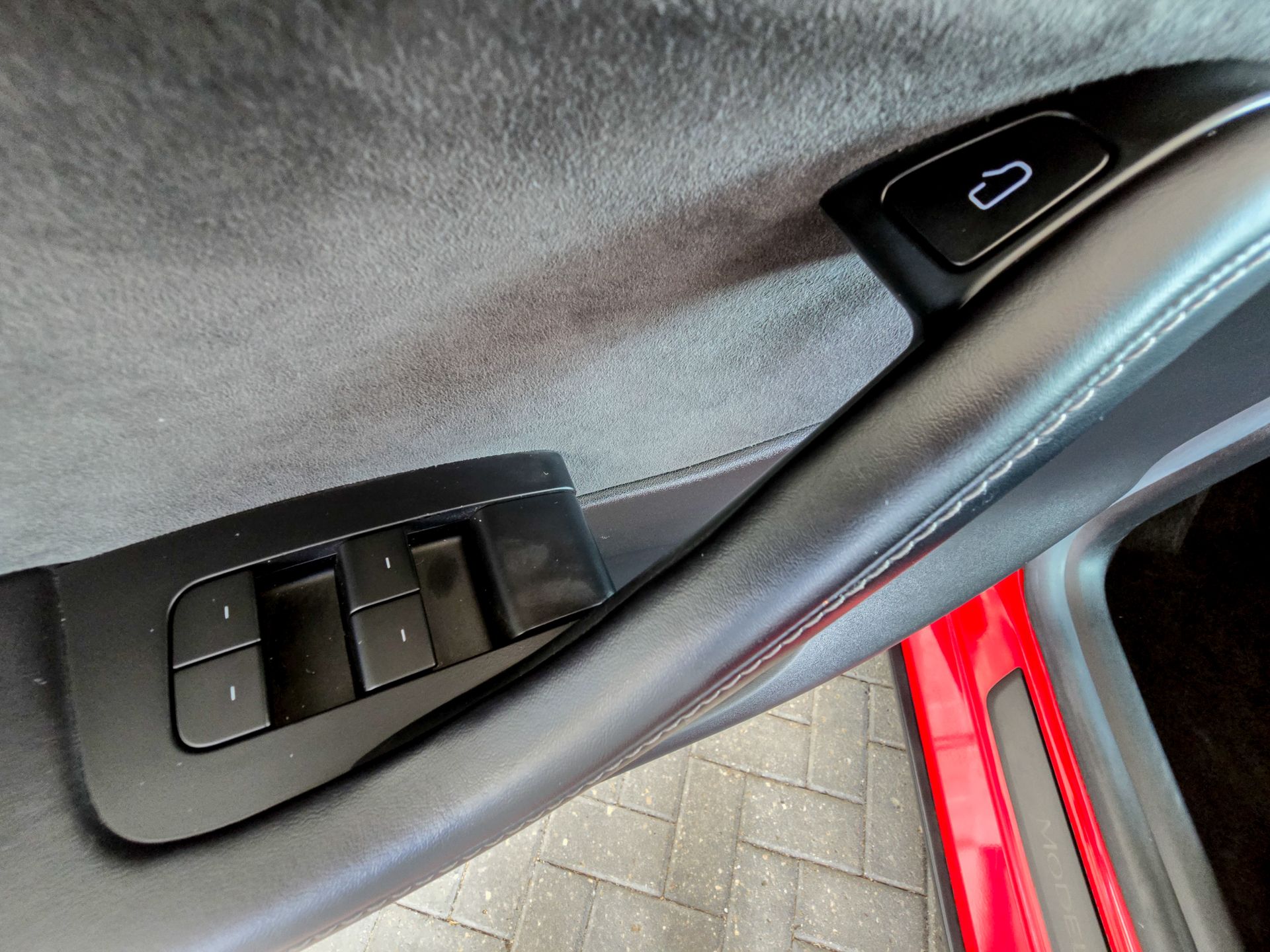2021 Tesla Model Y Long Range photo 21