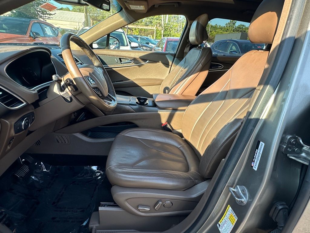 2016 Lincoln MKX Reserve photo 20