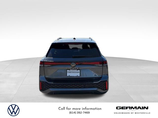 2025 Volkswagen Tiguan SE R-Line Black photo 2