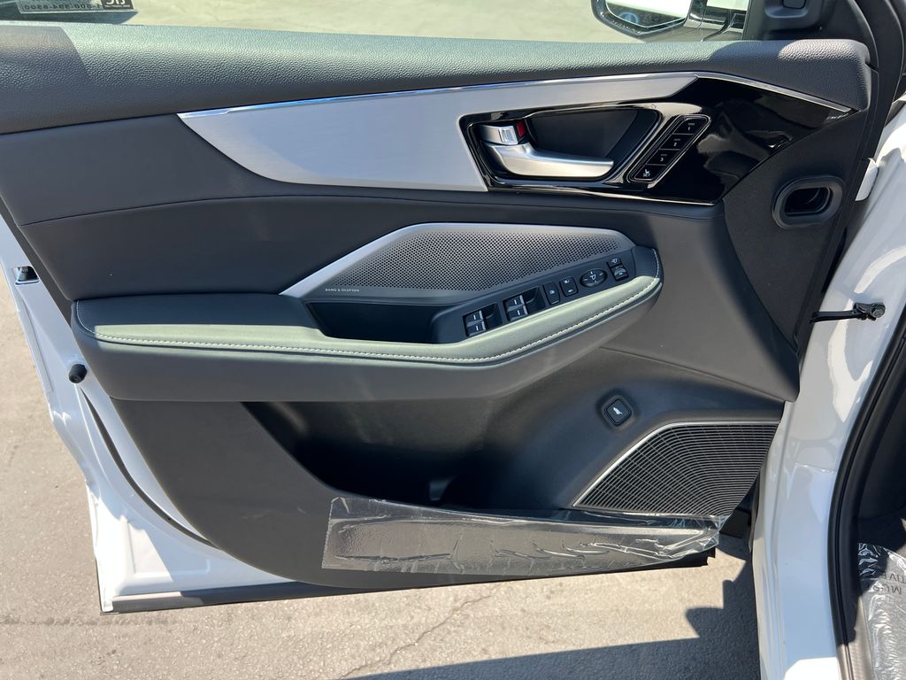 2026 Acura MDX Technology photo 11