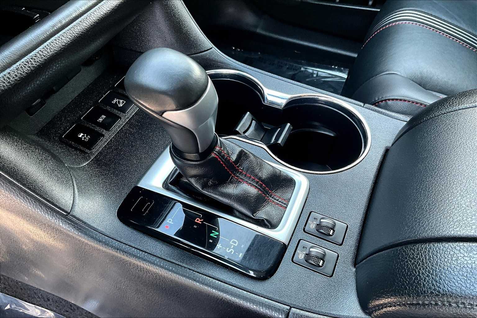 2019 Toyota Highlander SE photo 15