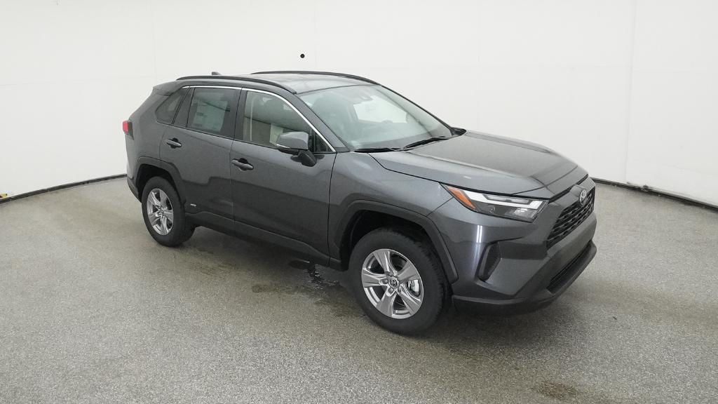 2025 Toyota RAV4 Hybrid XLE photo 29