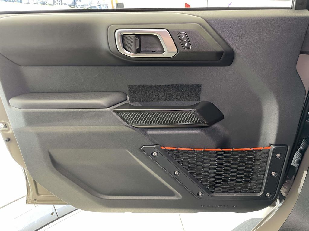 2025 Ford Bronco Raptor photo 29