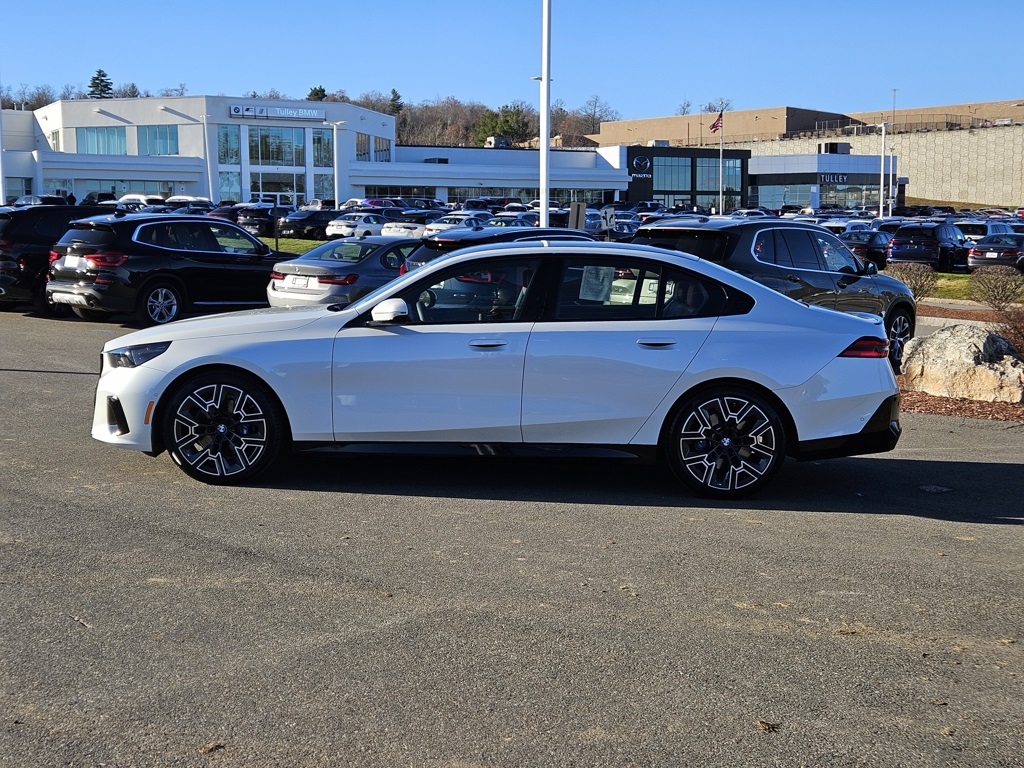 Image of Pre-Owned 2026 BMW 5 Series 530i xDrive