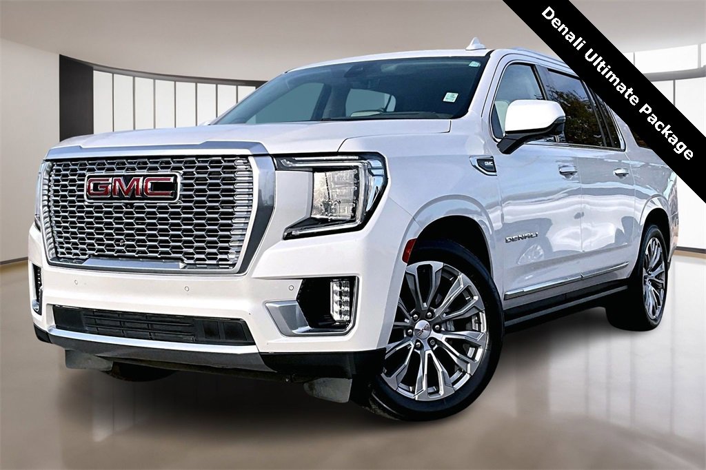 2021 GMC Yukon XL Denali's photo