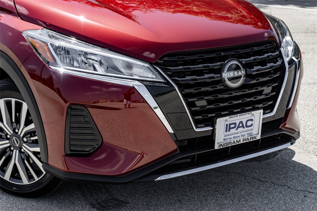 2024 Nissan Kicks SV photo 3