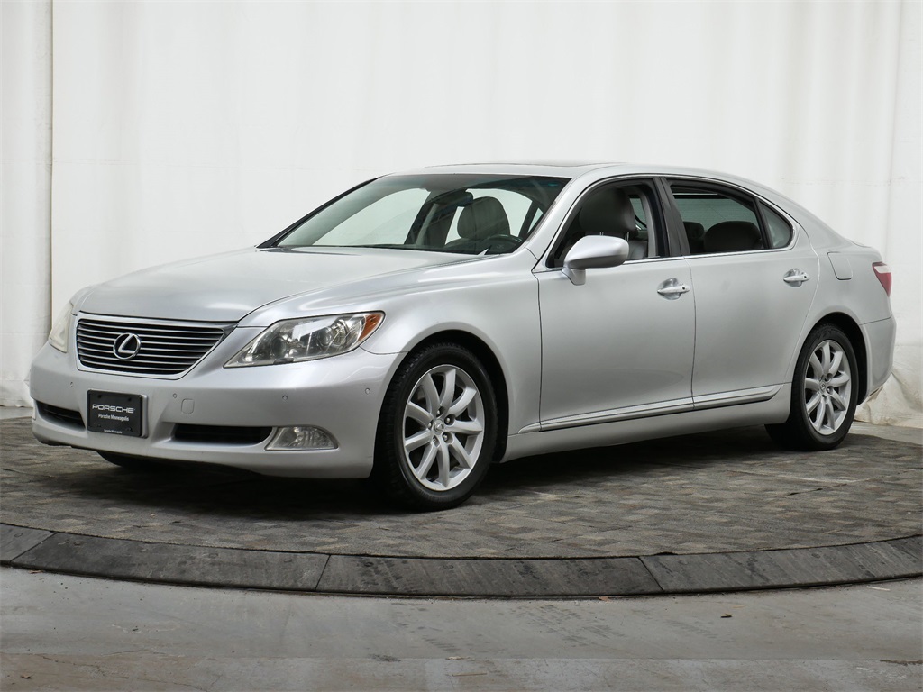 2007 Lexus LS L's photo