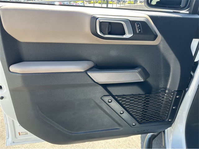 2023 Ford Bronco Wildtrak photo 12