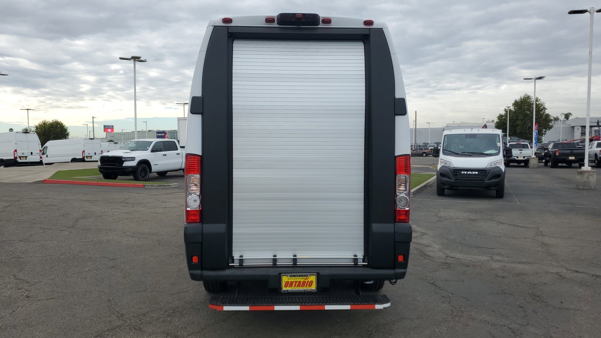 2024 Ram ProMaster 3500 photo 4