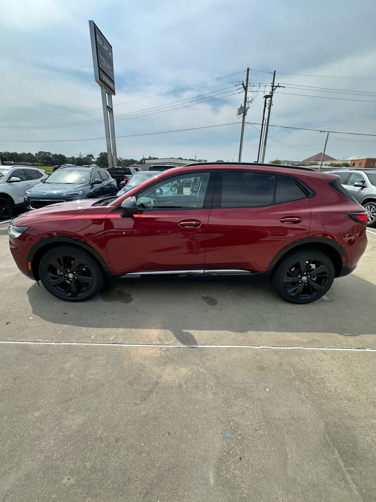 2023 Buick Envision Essence photo 4