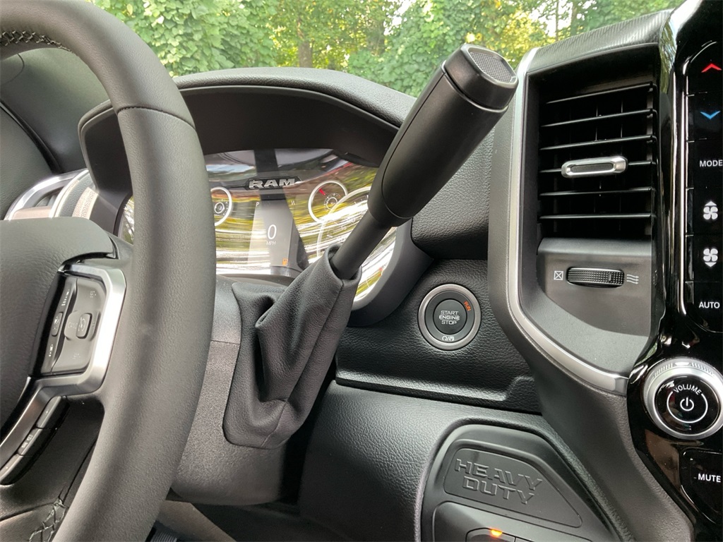 2026 Ram 2500 Big Horn photo 33