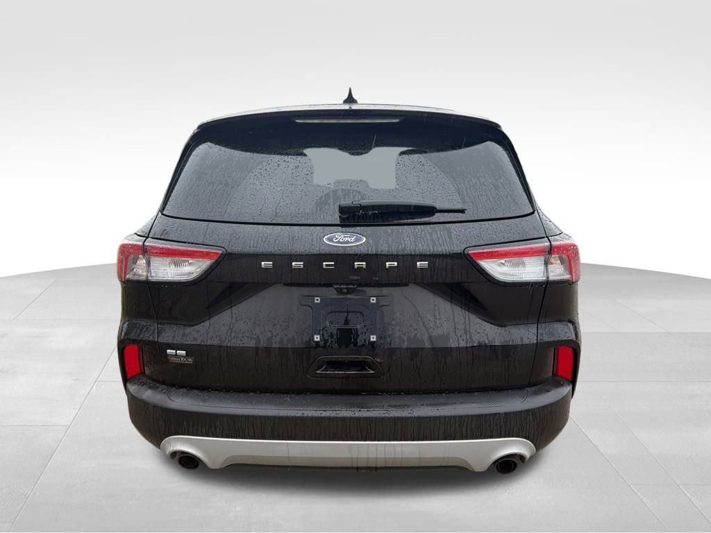 2021 Ford Escape SE photo 4