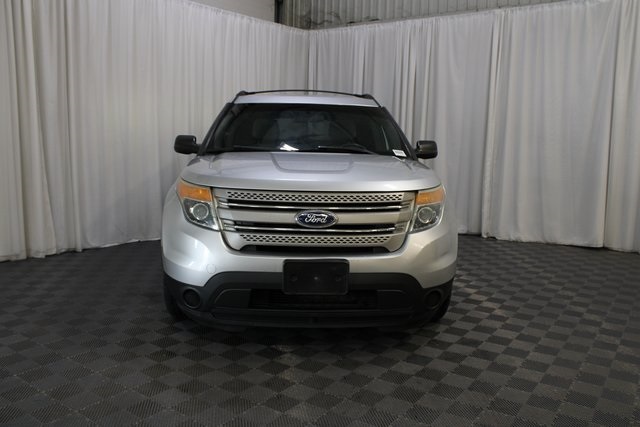 2013 Ford Explorer Base photo 30