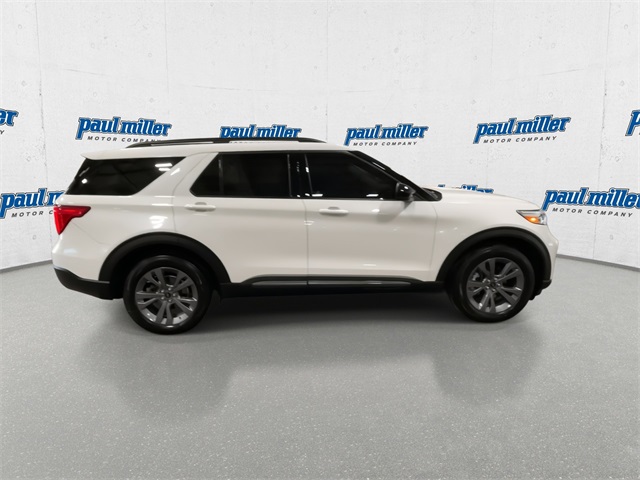 2023 Ford Explorer XLT photo 12