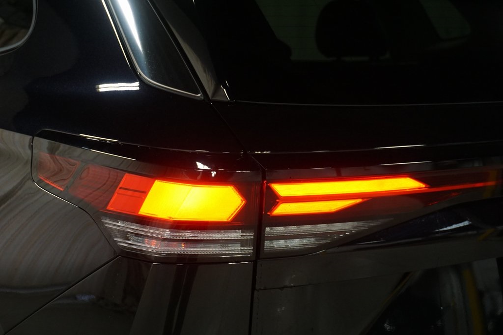 2025 Volkswagen Tiguan SE photo 29