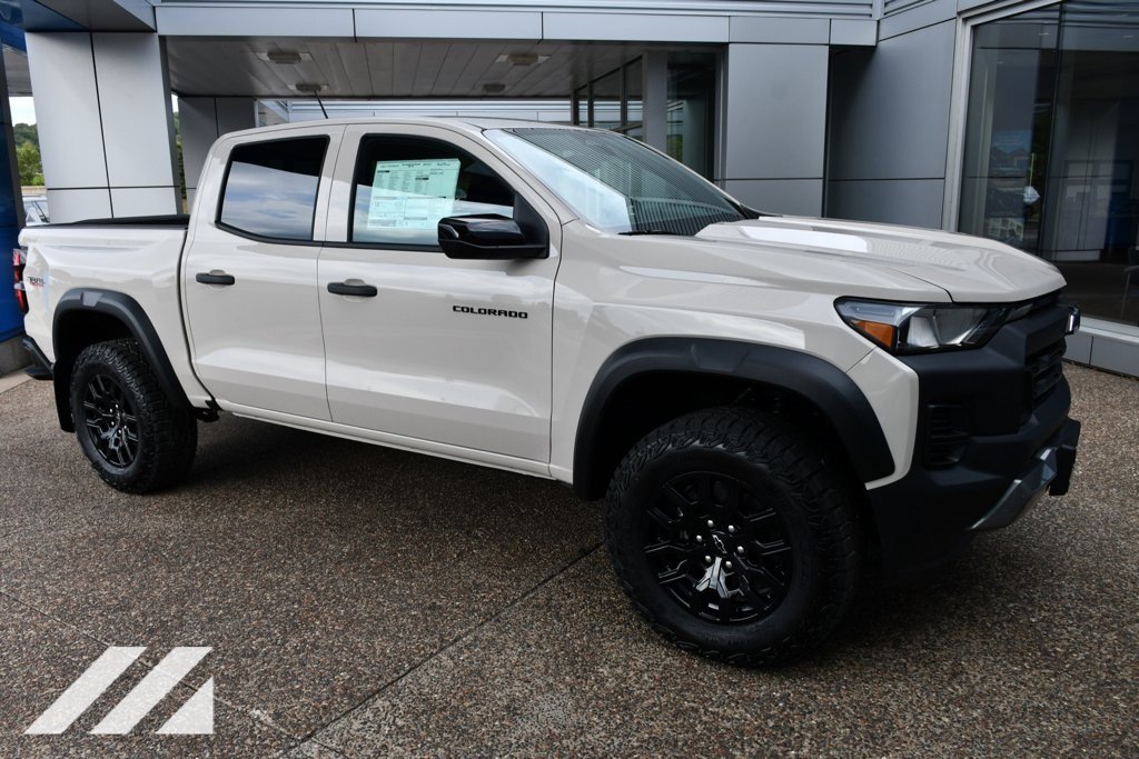 2026 Chevrolet Colorado Trail Boss photo 10