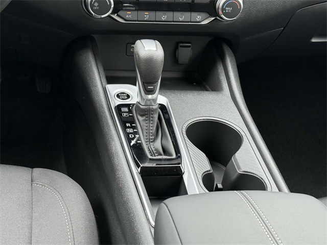 2025 Nissan Altima 2.5 S photo 9