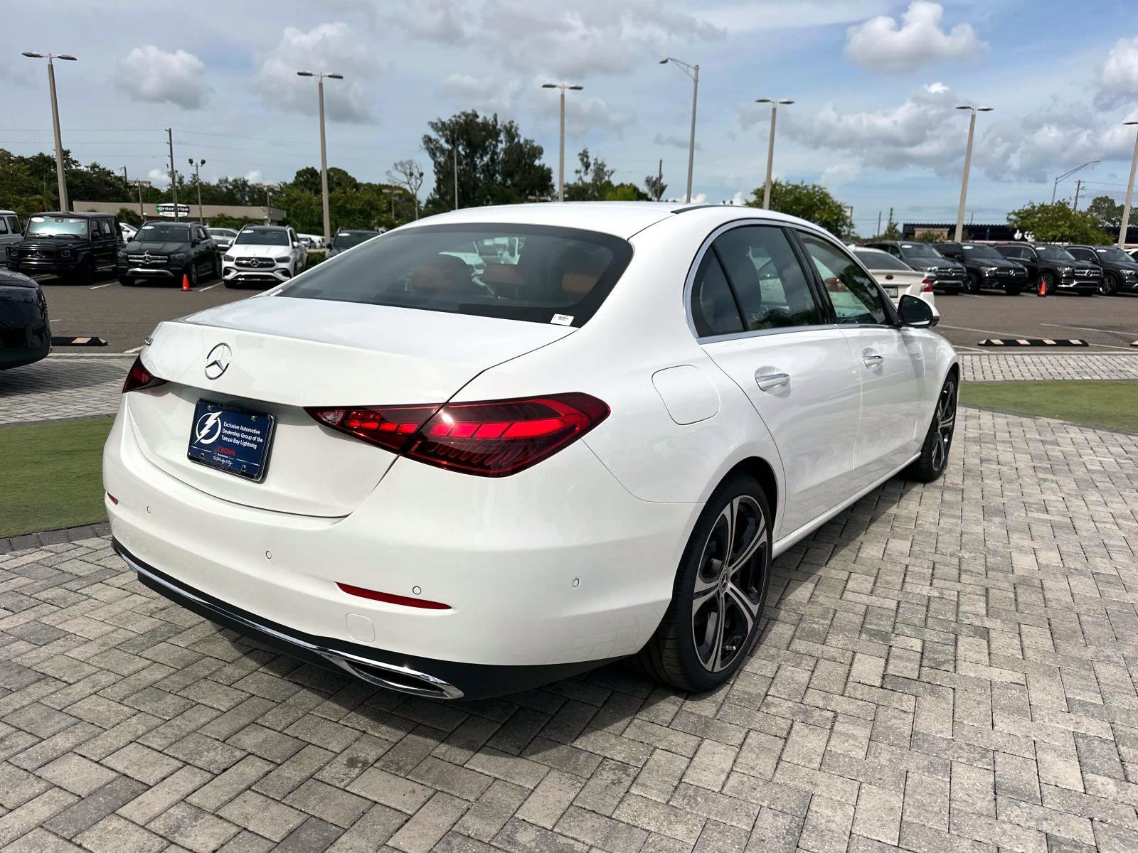 2025 Mercedes Benz C 300 Sedan photo 4