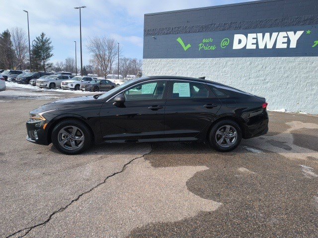 2021 Kia K5 LX photo 2